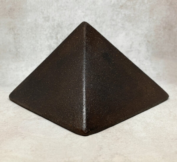 pyramide souhaits - Pyramide énergétique en céramique - Pyramide énergétique (côté 14 cm) grès naturel