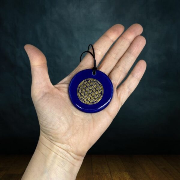 pendentif fleur de vie, amulette de protection en céramique fait main