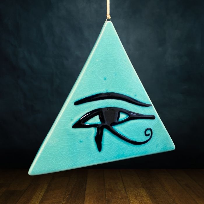 amulette oeil d'horus oudjat egyptien