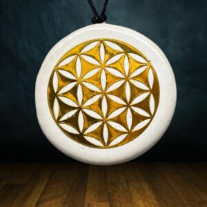 pendentif graine de vie doré