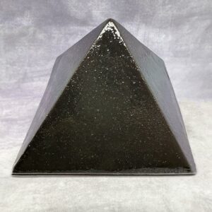 Pyramide énergétique en céramique - Pyramide énergétique en céramique (côté 14 cm) bleu sidéral