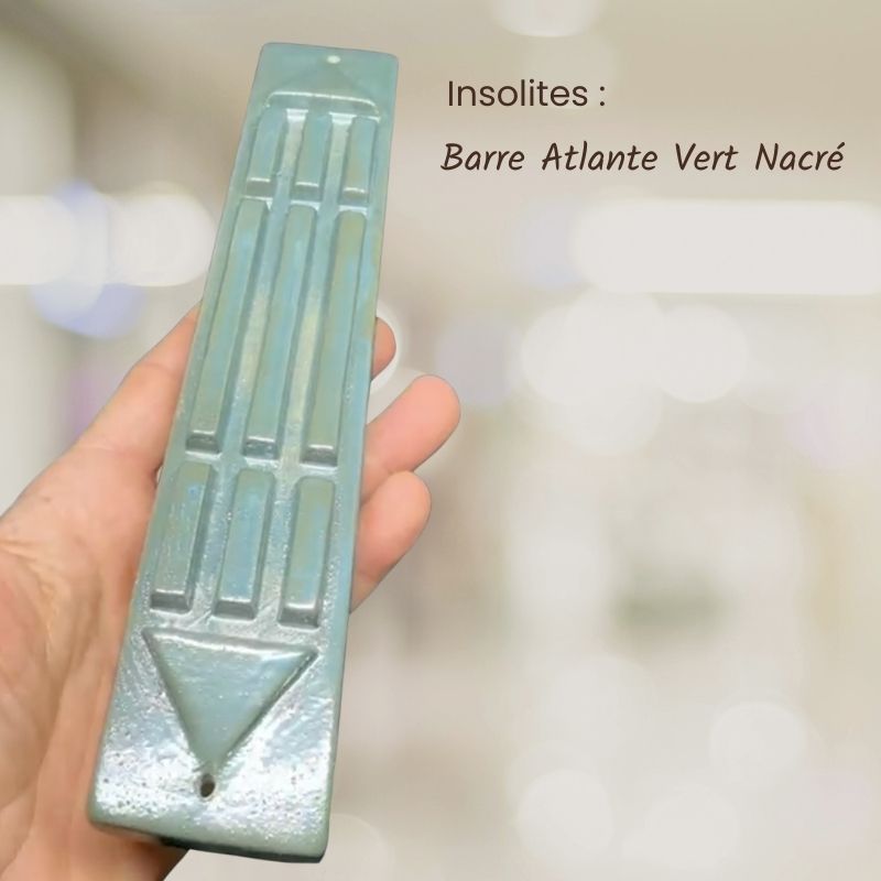 objet ésotérique insolite ceramique amulette porte bonheur et pendentif